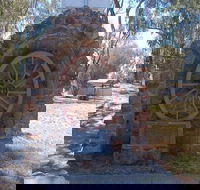 Jindera Pioneer Cairn - Accommodation in Bendigo