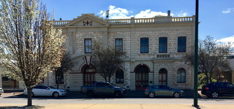 Naracoorte Town Hall - Accommodation in Bendigo 0