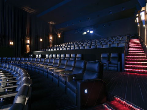 Reading Cinemas Maitland - Accommodation in Bendigo 2
