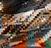 Saloon Design House - Accommodation in Bendigo