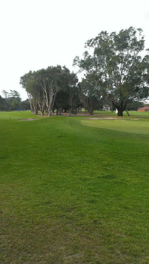 East Lake Golf Course - Accommodation in Bendigo 0