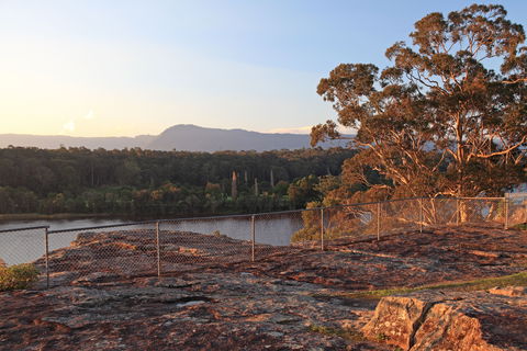 Hanging Rock - Accommodation in Bendigo 1