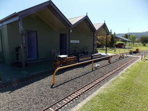 Penwood Miniature Railway - Accommodation in Bendigo 1