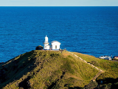 Tacking Point Lighthouse - Accommodation in Bendigo 1