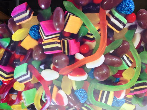 The Pier View Lolly Shop - Accommodation in Bendigo 1