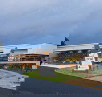 Varias Restaurant and Function Centre at the Queensland College of Wine Tourism - Accommodation in Bendigo