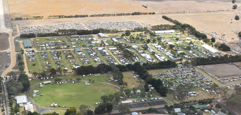 Yakka Park - Accommodation in Bendigo 0