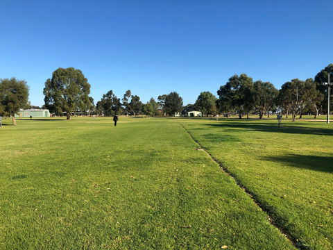 Yakka Park - Accommodation in Bendigo 1