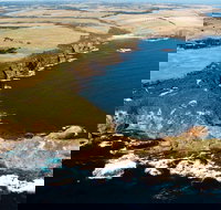 Fingal Beach Walk - Accommodation in Bendigo