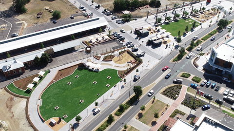 Junction Place - Accommodation in Bendigo 0