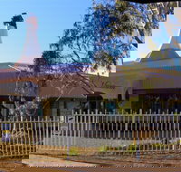 McFeeters Motor Museum and Visitor Information Centre - Accommodation in Bendigo