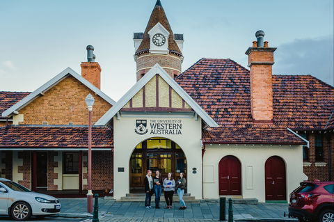 Old Post Office - Accommodation in Bendigo 0