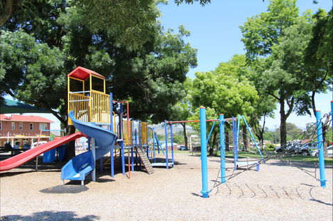 Tallangatta Triangles Park - Accommodation in Bendigo 1