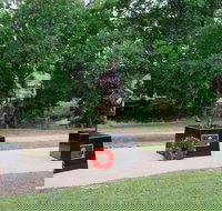 VC Memorial Park - Honouring Our Heroes - Accommodation in Bendigo