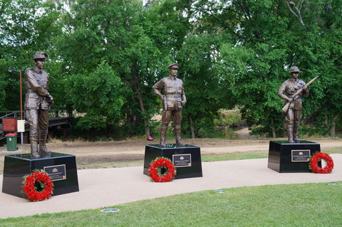VC Memorial Park - Honouring Our Heroes - Accommodation in Bendigo 0