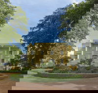 Clarendon - Accommodation in Bendigo