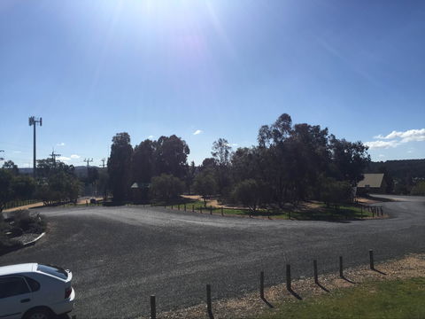 Grenfell Endemic Garden - Accommodation in Bendigo 1