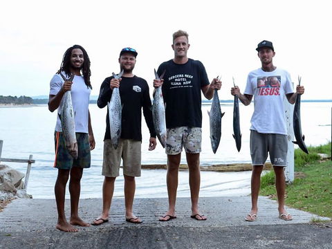 Iluka Bait And Tackle - Accommodation in Bendigo 2