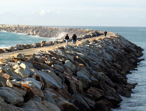 Iluka Break Wall - Accommodation in Bendigo 0