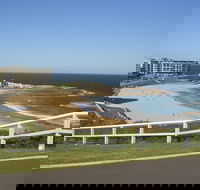 Newcastle Beach - Accommodation in Bendigo