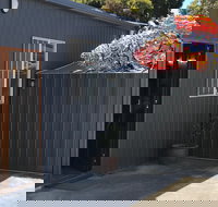 Transmutation - Reduce Reuse Recycle - Accommodation in Bendigo