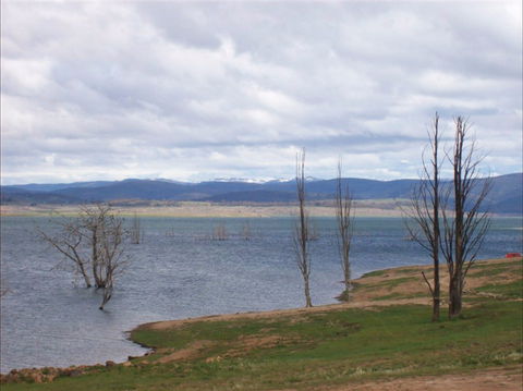 Lake Eucumbene - Accommodation in Bendigo 1