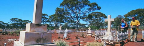 Old Pioneer Cemetery Coolgardie - Accommodation in Bendigo 0