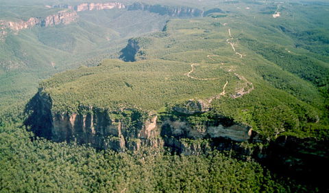 Pierces Pass - Accommodation in Bendigo 2