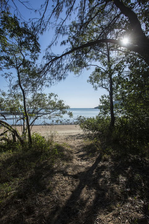 Smalleys Beach - Accommodation in Bendigo 1
