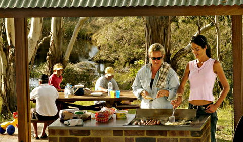 Apsley Falls Picnic Area - Accommodation in Bendigo 0