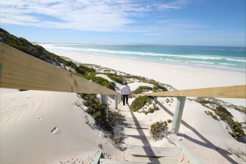 Coffin Bay National Park - Accommodation in Bendigo 0