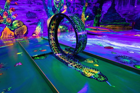 Glowing Rooms 3D Mini Golf - Accommodation in Bendigo 2