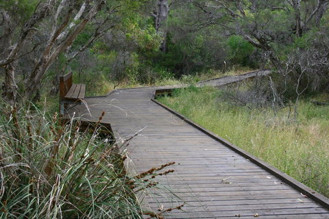 Leschenault Peninsula Conservation Park - Accommodation in Bendigo 0