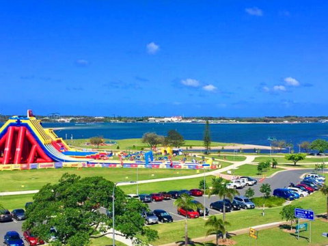 The Big Wedgie - Accommodation in Bendigo 0