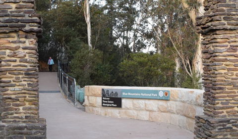 Three Sisters Walk - Accommodation in Bendigo 1