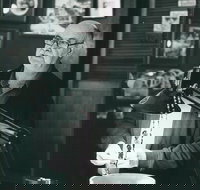 Treats and Treasures - Accommodation in Bendigo