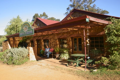 Flavours Of The Porongurup Range Trail - Accommodation in Bendigo 1