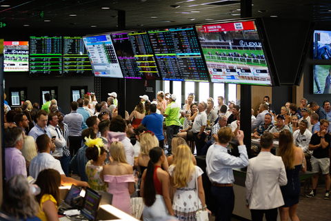 Gold Coast Turf Club - Accommodation in Bendigo 0