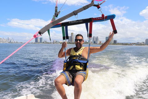 Gold Coast Parasailing - Solo, Tandem, Triple - Accommodation in Bendigo 5