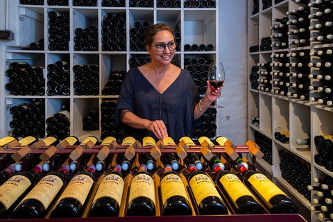 Yalumba Signature Tour - Accommodation in Bendigo 1