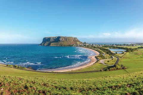 Cruise Ship Special From Burnie To Stanley And The Nut - Accommodation in Bendigo 0