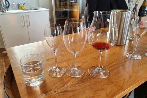 All Inclusive Wine Tour Up The Derwent Valley Hobart: Local Wines & Cheeses - Accommodation in Bendigo 5