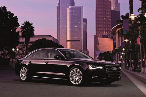 Audi A8 Chauffeur Car Melbourne Airport To CBD - Accommodation in Bendigo 5