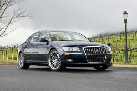 Audi A8 Chauffeur Car Melbourne Airport To CBD - Accommodation in Bendigo 1