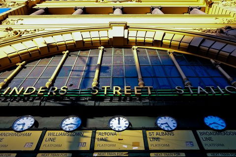 PRIVATE Central Melbourne Walking Tour - Accommodation in Bendigo 3