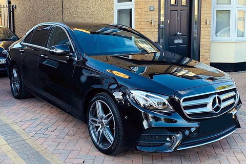 Arrival Private Transfers: Melbourne Airport MEL To Melbourne In Business Car - Accommodation in Bendigo 3