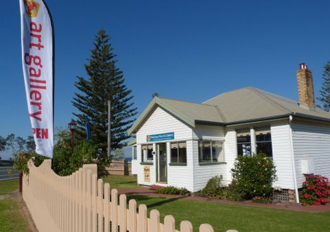 Hastings Fine Art Gallery - Accommodation in Bendigo 0