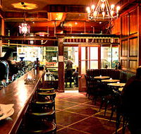 Flying Horse - Accommodation in Bendigo