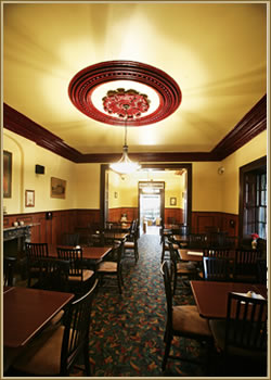 Macquarie Arms Hotel - Accommodation in Bendigo 2