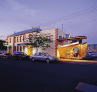 Waterfront Hotel - Accommodation in Bendigo